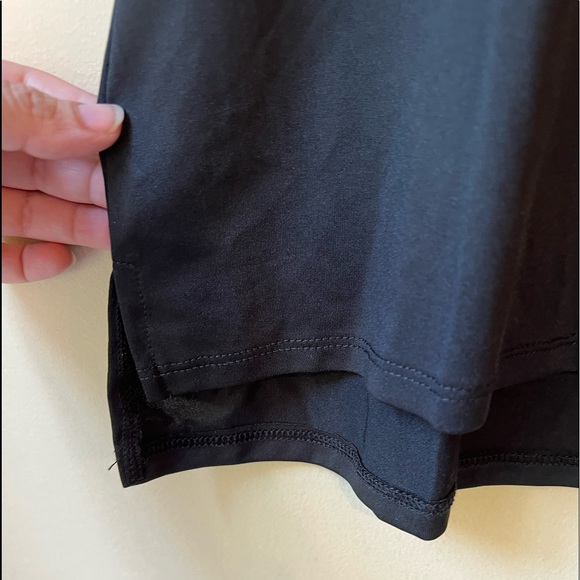 NEW BEBE Sport Rainbow Dot Bling Logo Cropped Tee Top Short Sleeve 1X Plus Size - Picture 5 of 12